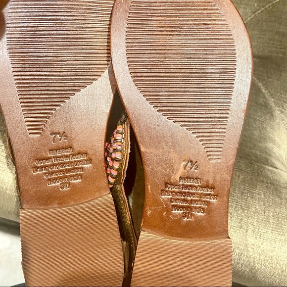 Steve Madden Beaded Pharaoh Thong Sandals Suede Leather - Picture 8 of 9